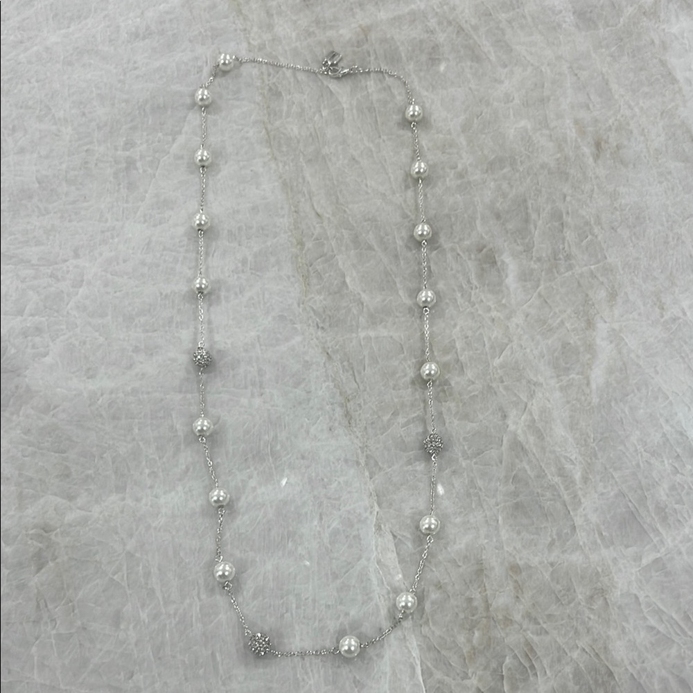 Elegant Silver Pearl Necklace